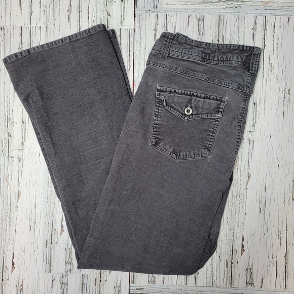 Gander MTN Classic Grey Corduroy Highrise Bootcut - Picture 2 of 7